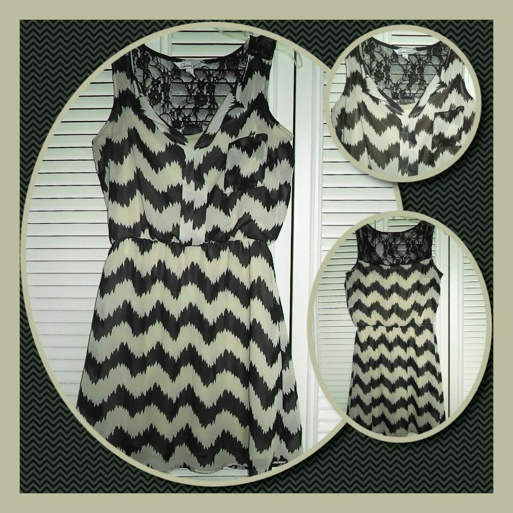 SPEECHLESS SUMMER DRESS MIDI CHEVRON SLEEVELESS EMPIRE LACE BACK~WOMENS SIZE M